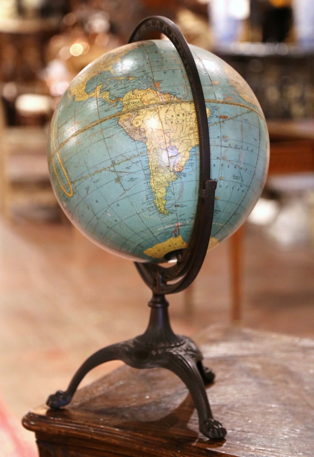 Mini Globe Terrestre Vintage in 2023  Vintage globe, Desktop globe, World  globe