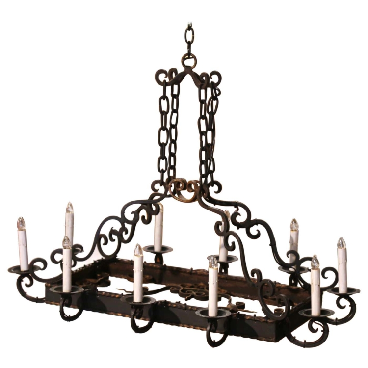 Early 20th Century French Gothic Flat Bottom Iron Ten-Light Chandelier