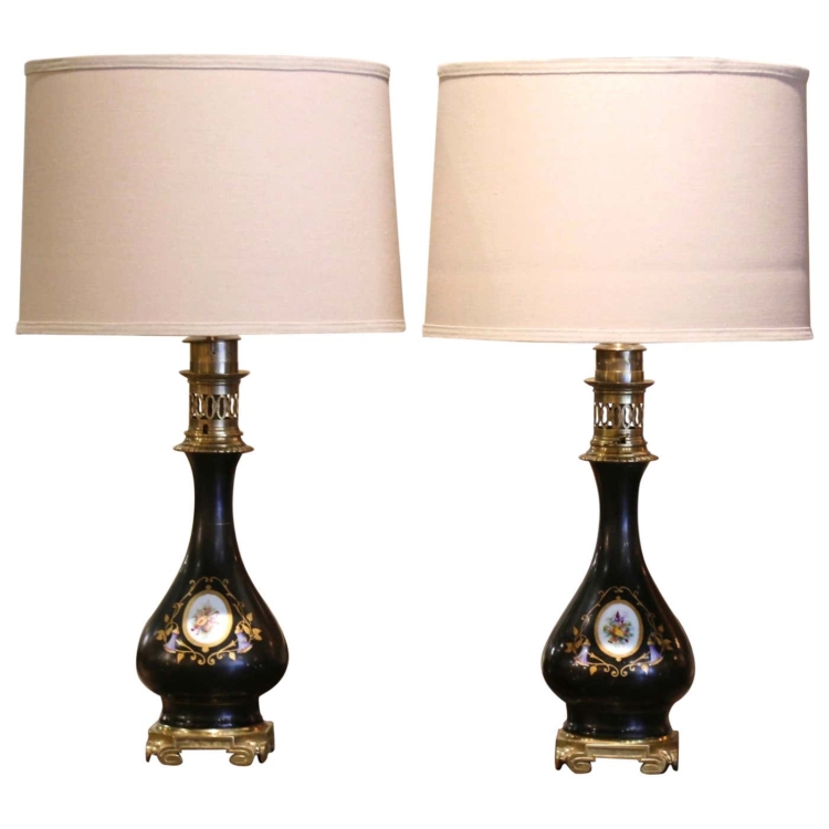 Pair of 19th Century French Painted Porcelain Table Oil Lamps on Bronze Bases