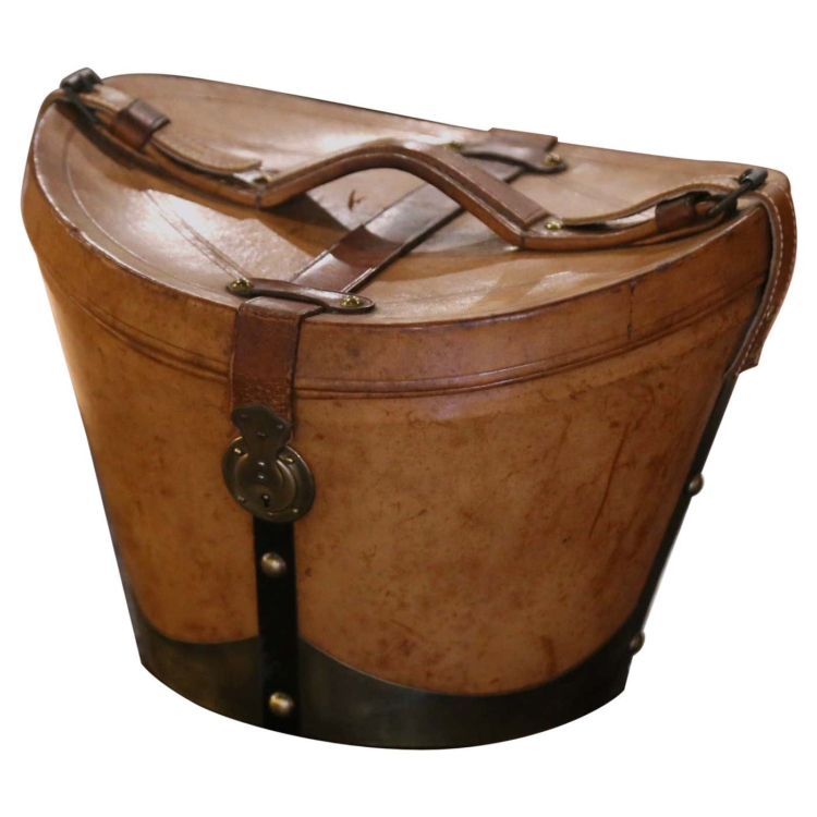 Mid-19th Century French Oval Pigskin Leather Hat Box with Original Top Hat