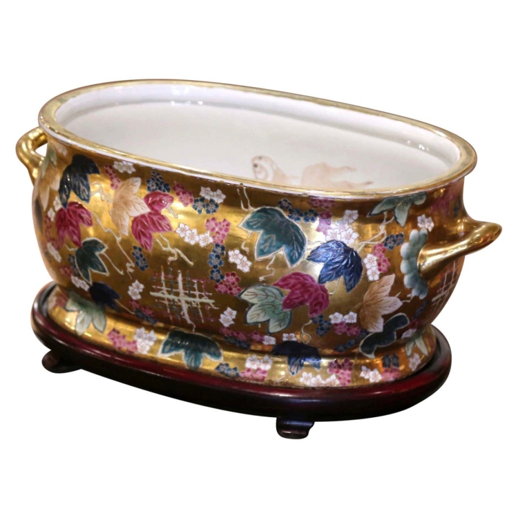 20th Century Chinese Painted and Gilt Porcelain Foot Bath Bowl with Base