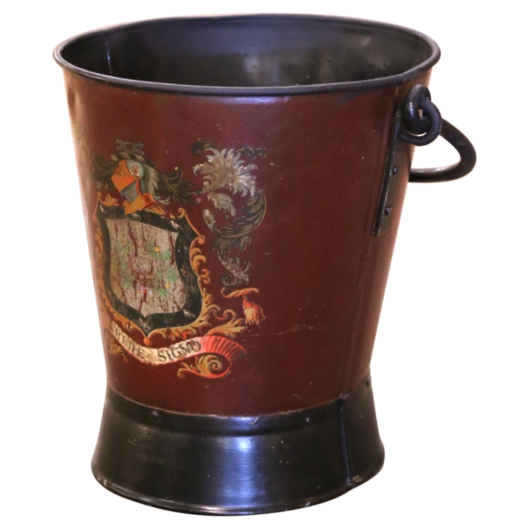 Early 20th Century English Hand-Painted Iron Fire or Coal Bucket with Crest