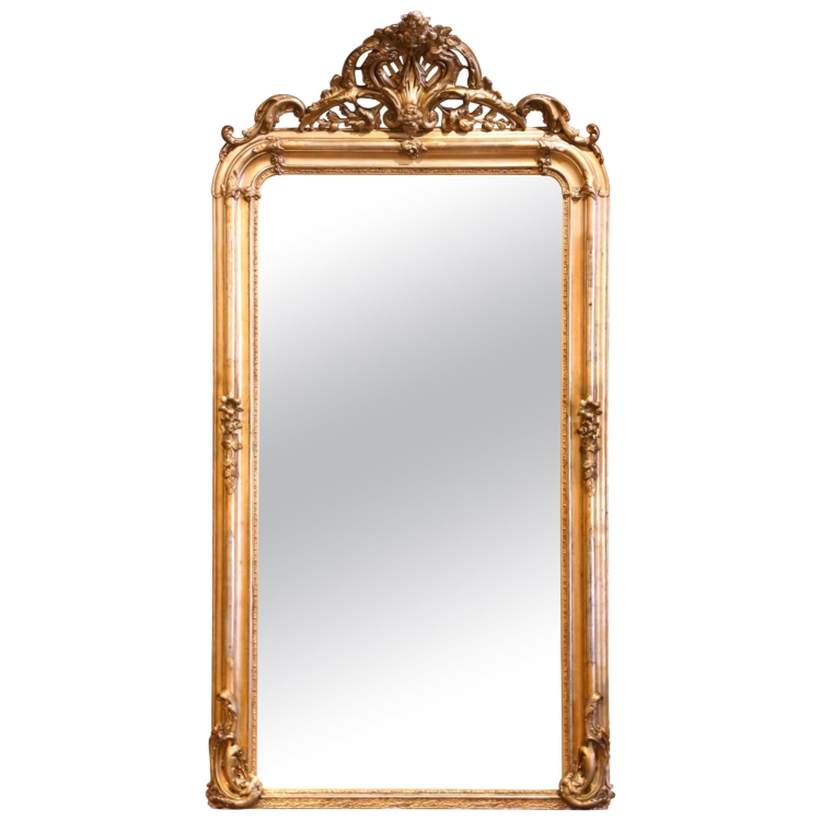 19th Century French Louis XV Carved Giltwood Mantel Mirror with Cartouche Decor