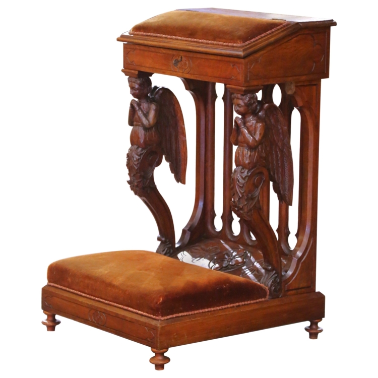19th Century French Gothic Revival Prie-Dieu with Carved Angels and Velvet Seat