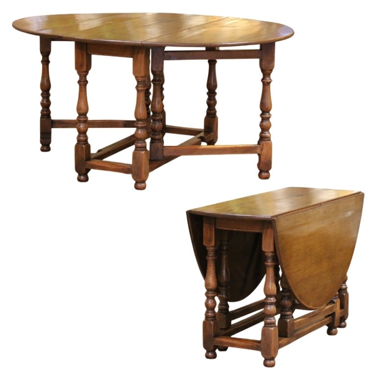19th Century English Jacobean Carved Oak Gateleg Drop-Leaf Table with Six Legs